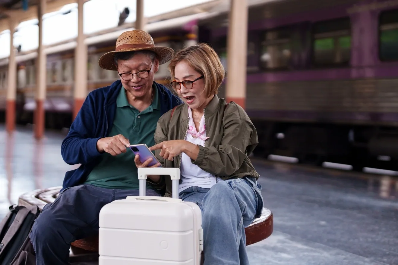 Spring Travel Prep: Protecting Your Back, Hips, and Knees