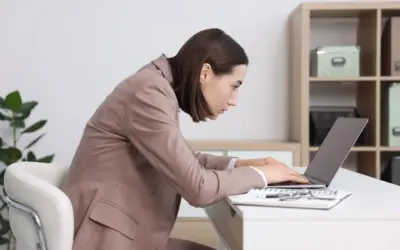 5 Posture Changes Most People Don’t Notice Until Walking Becomes Harder